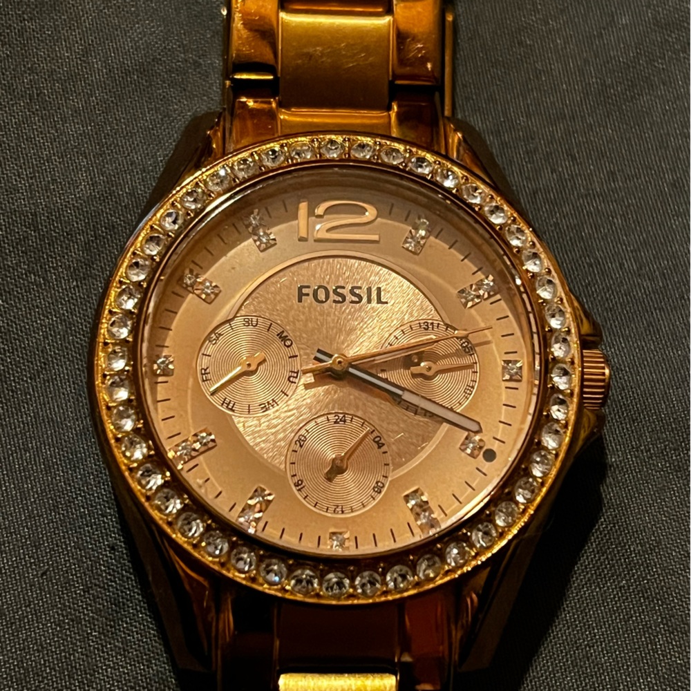 Women’s Fossil Gold Watch